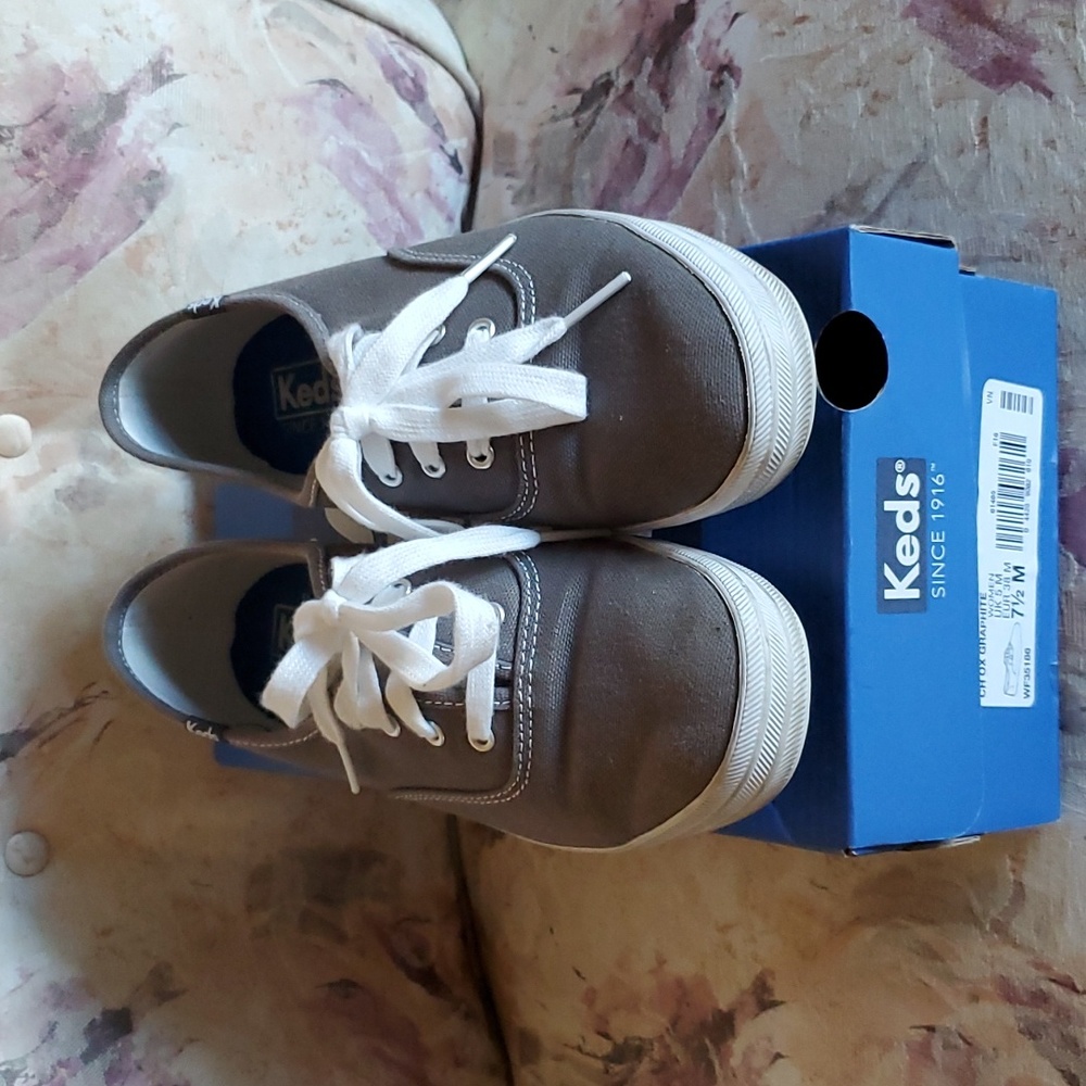 Keds Gray Tennis Shoes